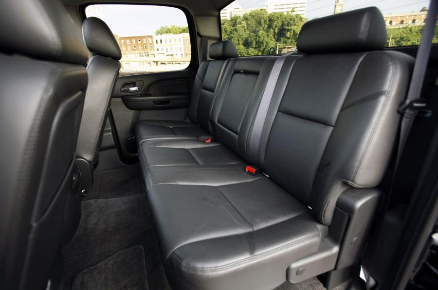 GMC Sierra Denali 2011 года  (фото 16 из 42)